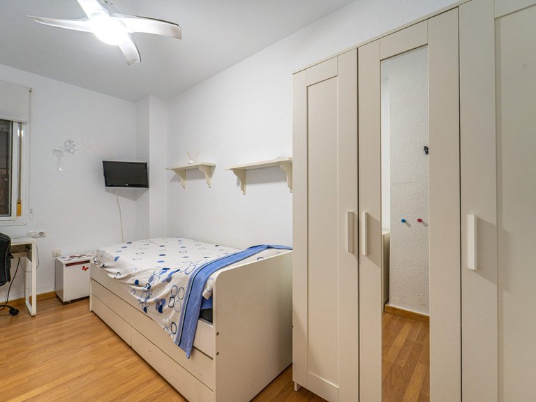 Apartment for Sale in Las Lagunas, Malaga 16