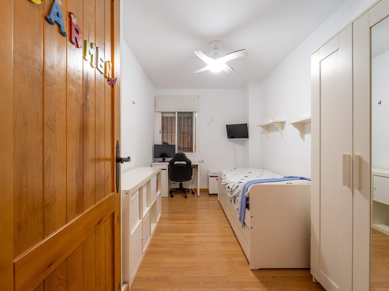 Apartment for Sale in Las Lagunas, Malaga 18