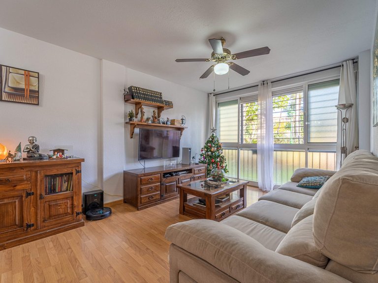 Apartment for Sale in Las Lagunas, Malaga 2