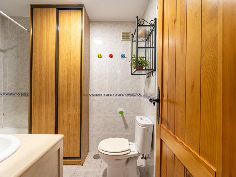 Apartment for Sale in Las Lagunas, Malaga 20