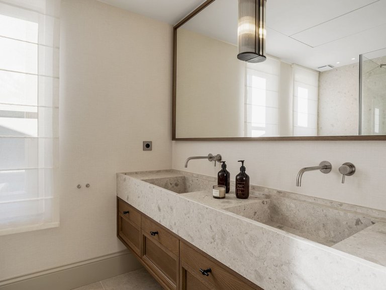 Villa for Sale in Nueva Andalucía, Malaga 22