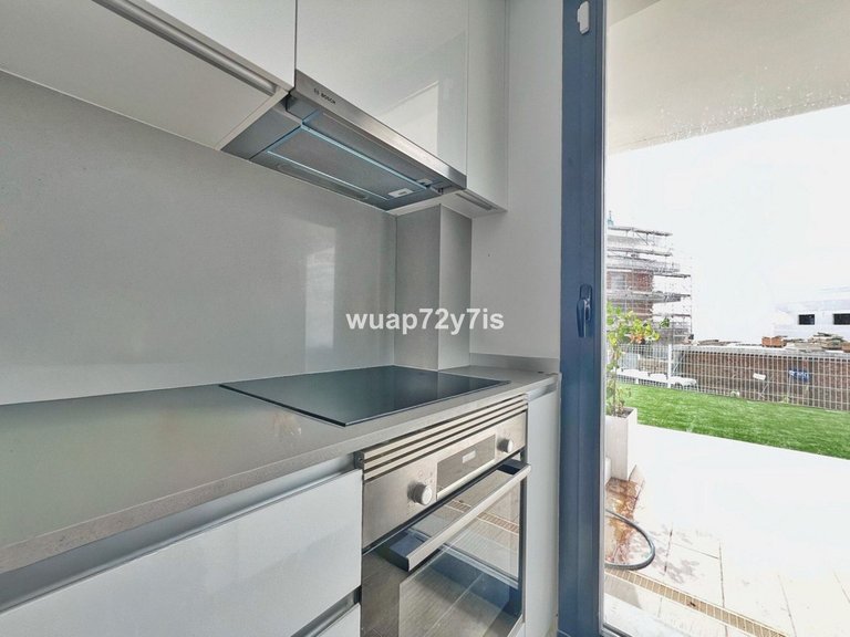 Apartment for Sale in Estepona, Malaga 10