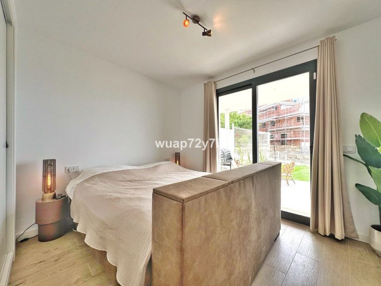 Apartment for Sale in Estepona, Malaga 11