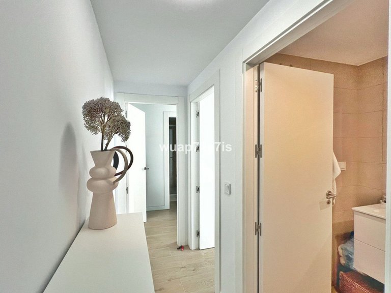 Apartment for Sale in Estepona, Malaga 14