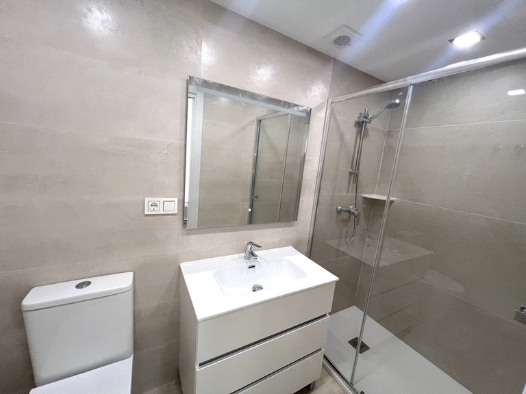 Apartment for Sale in Puerto Banús, Malaga 10
