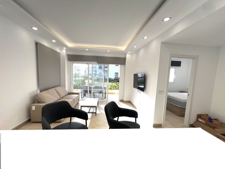 Apartment for Sale in Puerto Banús, Malaga 5