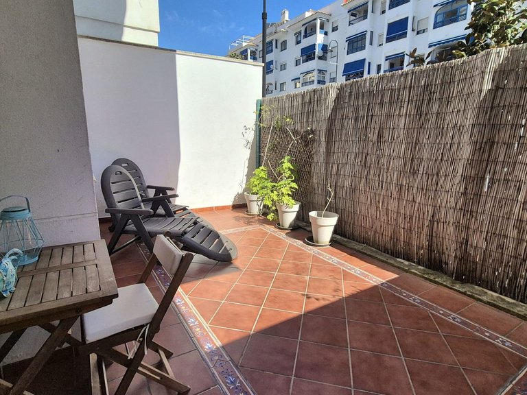 Apartment for Sale in Las Lagunas, Malaga 1