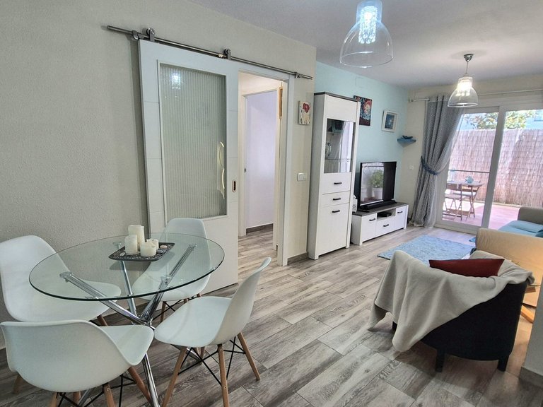 Apartment for Sale in Las Lagunas, Malaga 14