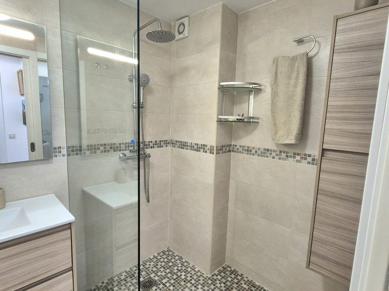 Apartment for Sale in Las Lagunas, Malaga 18