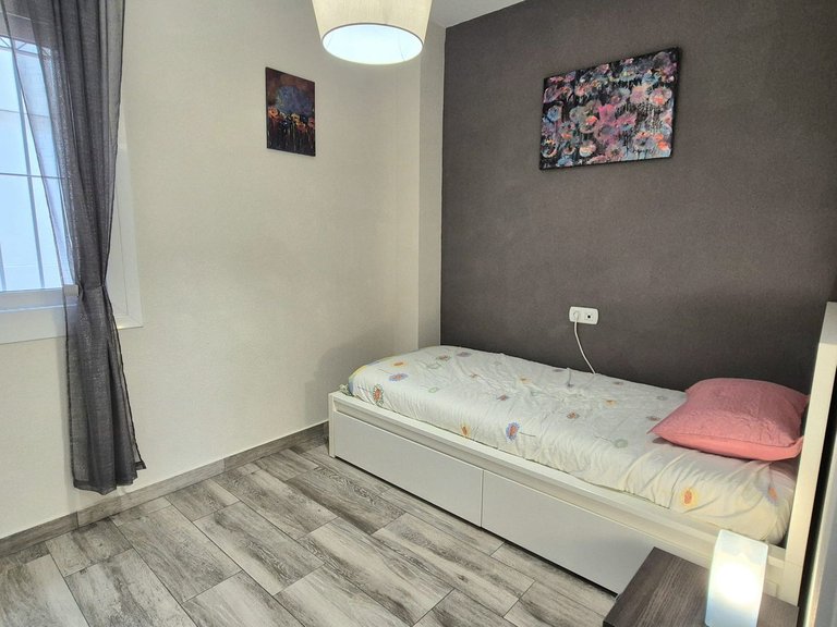 Apartment for Sale in Las Lagunas, Malaga 30