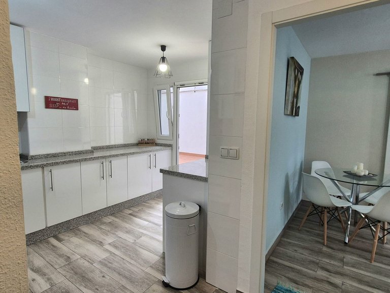 Apartment for Sale in Las Lagunas, Malaga 8