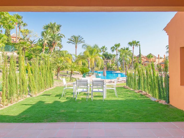 Villa for Sale in Benahavís, Malaga 14