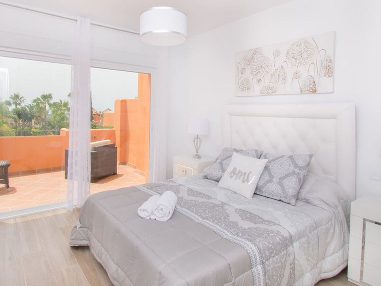 Villa for Sale in Benahavís, Malaga 9