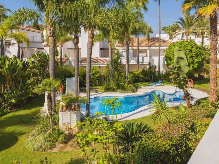 Villa for Sale in Bahía De Marbella, Malaga 15