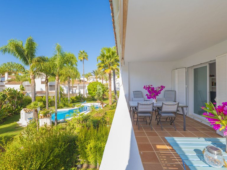 Villa for Sale in Bahía De Marbella, Malaga 2