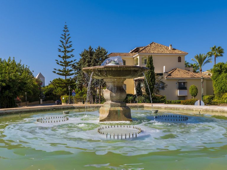 Villa for Sale in Bahía De Marbella, Malaga 20