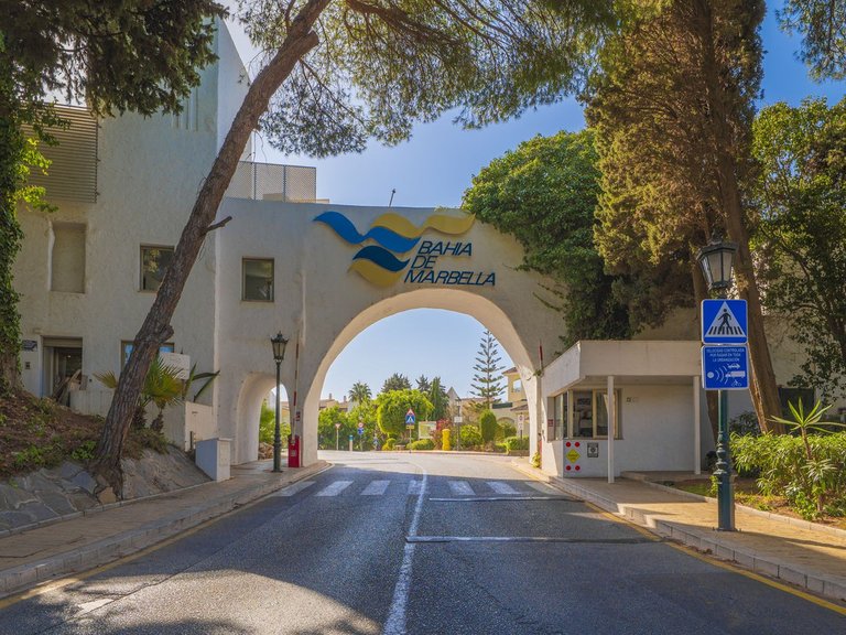Villa for Sale in Bahía De Marbella, Malaga 30