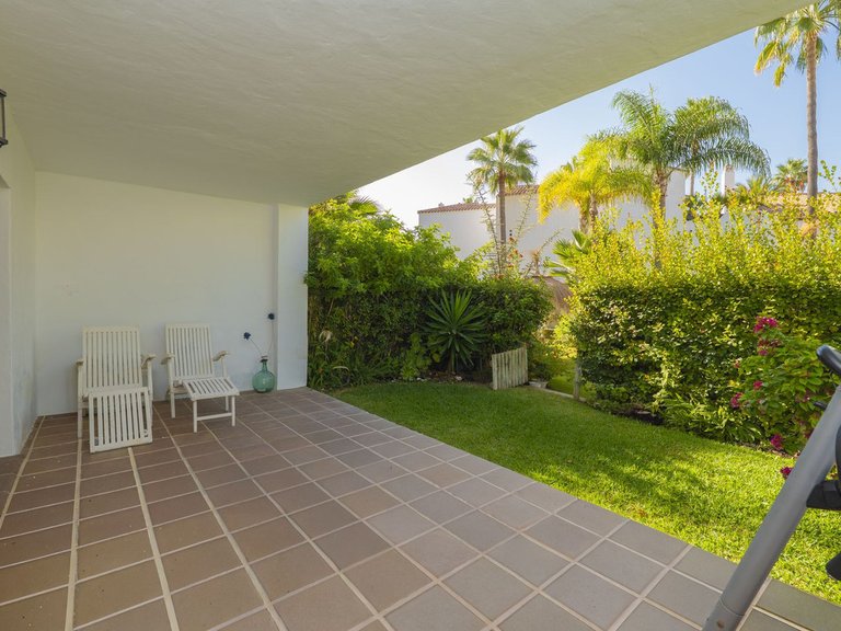 Villa for Sale in Bahía De Marbella, Malaga 4
