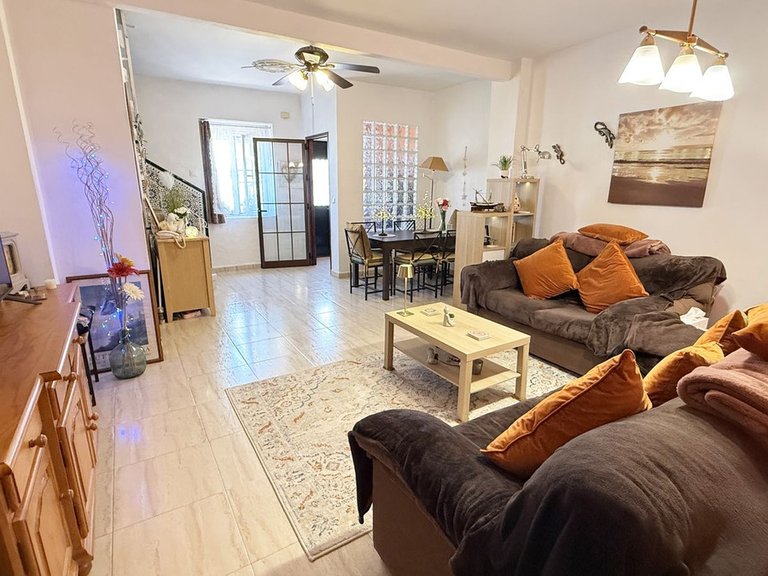 Villa for Sale in Alhaurín El Grande, Malaga 4