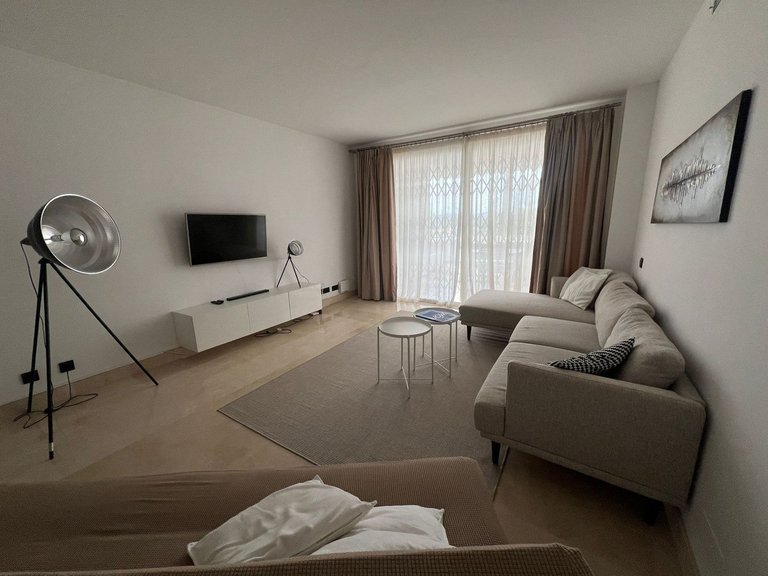 Apartment for Sale in Nueva Andalucía, Malaga 19