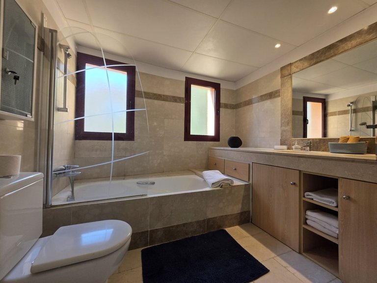 Apartment for Sale in Estepona, Malaga 19