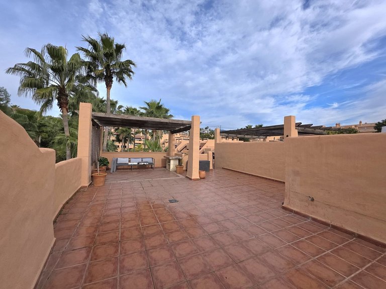 Apartment for Sale in Estepona, Malaga 2