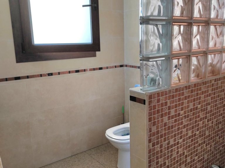 Villa for Sale in Sierrezuela, Malaga 28