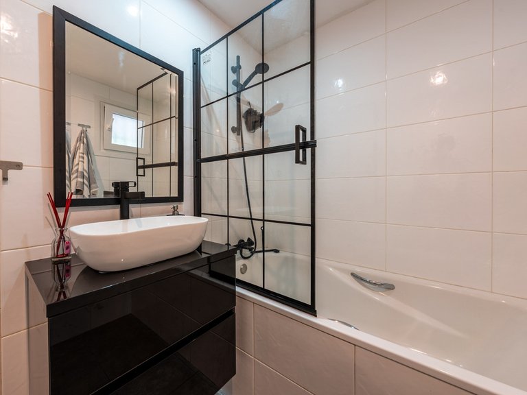 Villa for Sale in Hacienda Las Chapas, Malaga 15