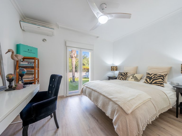 Villa for Sale in Hacienda Las Chapas, Malaga 17