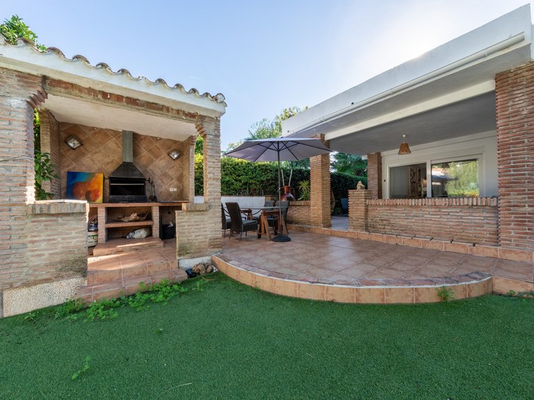 Villa for Sale in Hacienda Las Chapas, Malaga 34