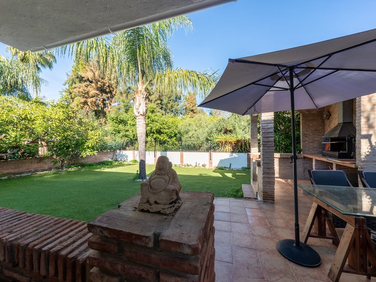 Villa for Sale in Hacienda Las Chapas, Malaga 38