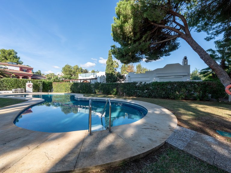 Villa for Sale in Hacienda Las Chapas, Malaga 43