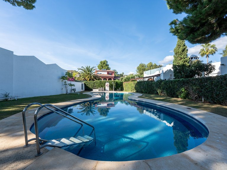 Villa for Sale in Hacienda Las Chapas, Malaga 45