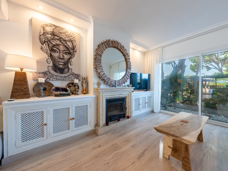 Villa for Sale in Hacienda Las Chapas, Malaga 8