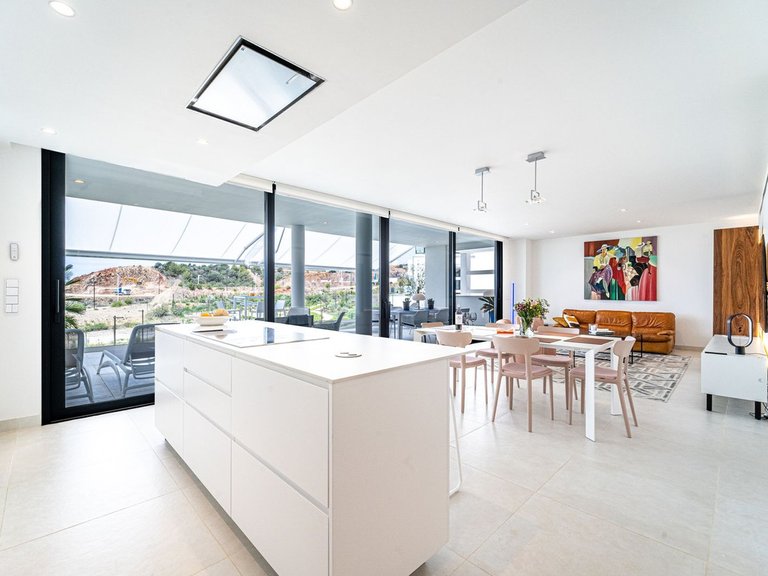 Apartment for Sale in Fuengirola, Malaga 2