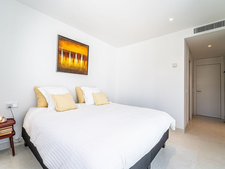 Apartment for Sale in Fuengirola, Malaga 26