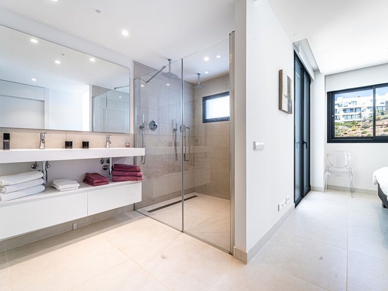 Apartment for Sale in Fuengirola, Malaga 8