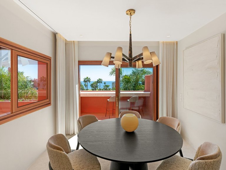 Apartment for Sale in New Golden Mile, Malaga 19