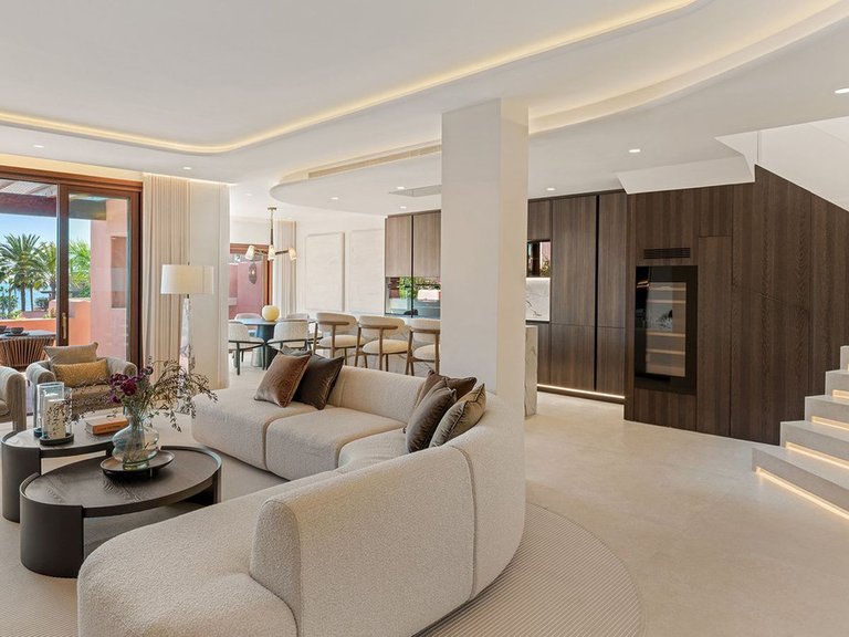 Apartment for Sale in New Golden Mile, Malaga 2