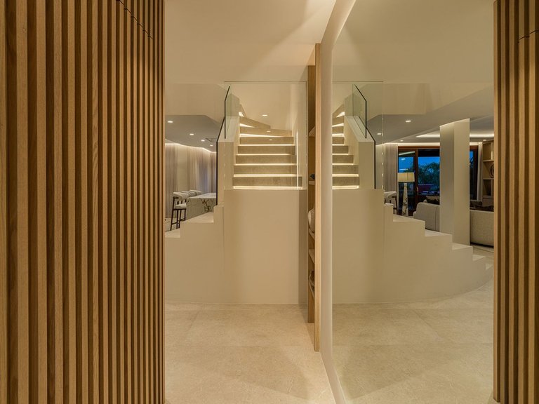 Apartment for Sale in New Golden Mile, Malaga 31