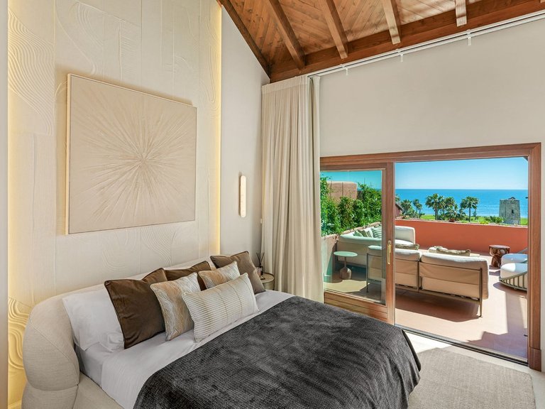 Apartment for Sale in New Golden Mile, Malaga 34