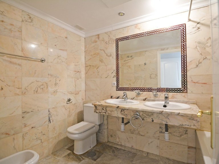 Apartment for Sale in Mijas Golf, Malaga 23