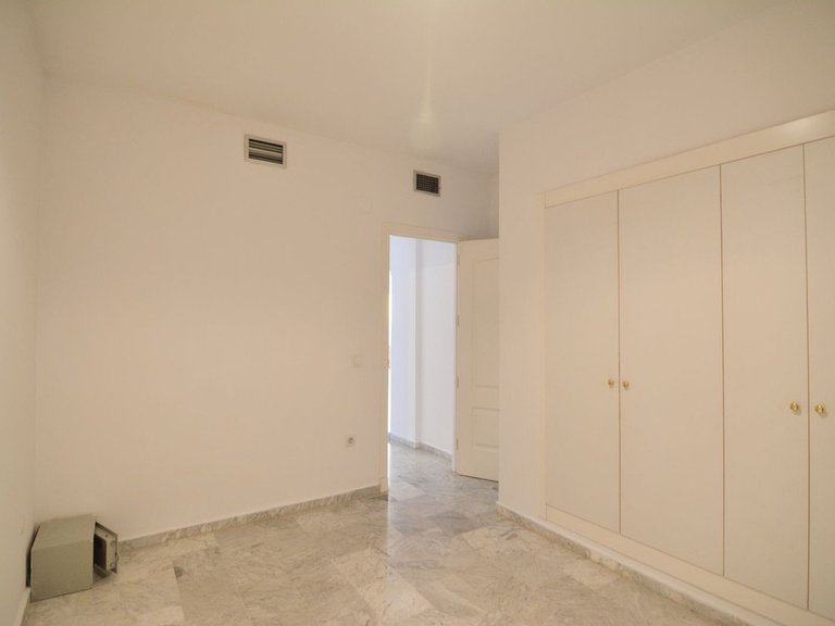 Apartment for Sale in Mijas Golf, Malaga 25