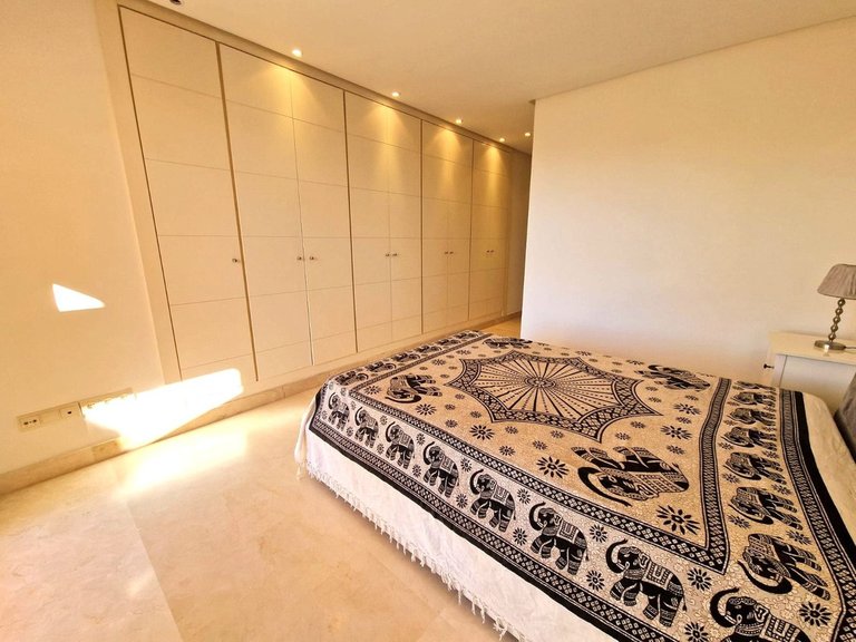 Apartment for Sale in Marbella, Malaga 20