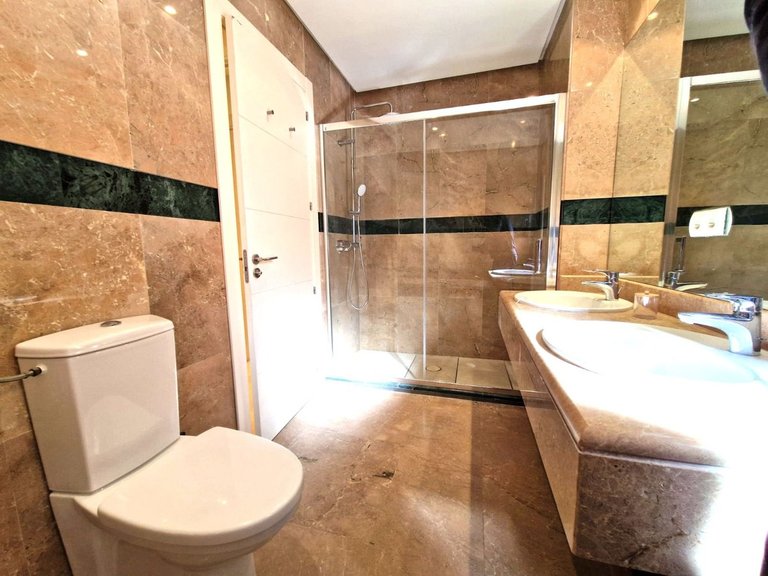 Apartment for Sale in Marbella, Malaga 28