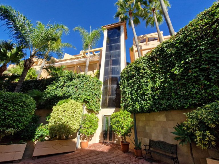 Apartment for Sale in Marbella, Malaga 29