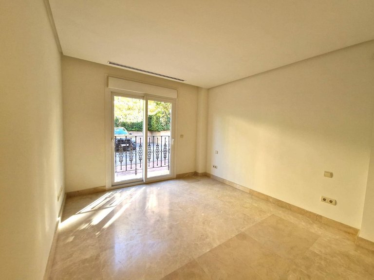Apartment for Sale in Marbella, Malaga 7