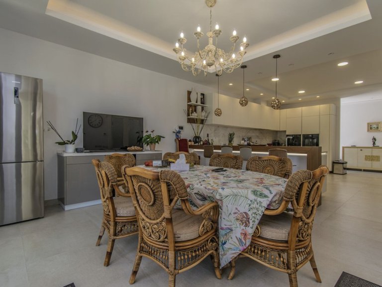 Villa for Sale in Guadalmina Baja, Malaga 21