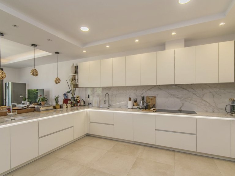Villa for Sale in Guadalmina Baja, Malaga 22