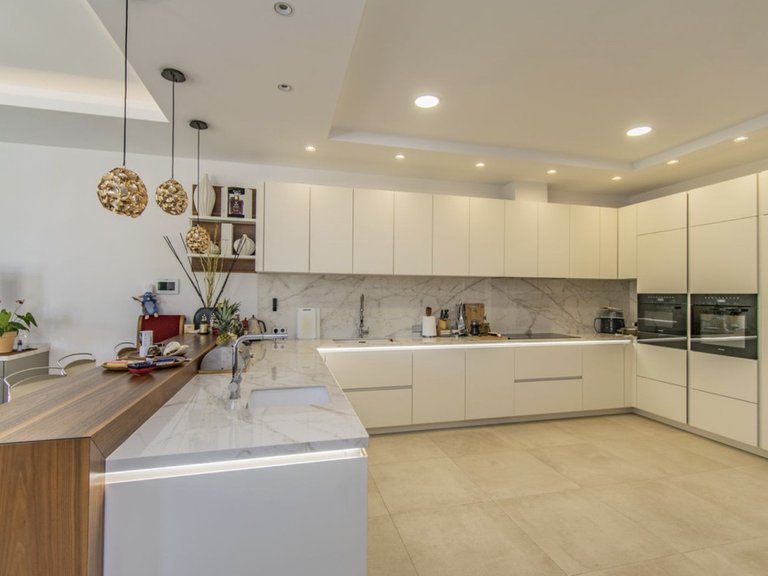 Villa for Sale in Guadalmina Baja, Malaga 25